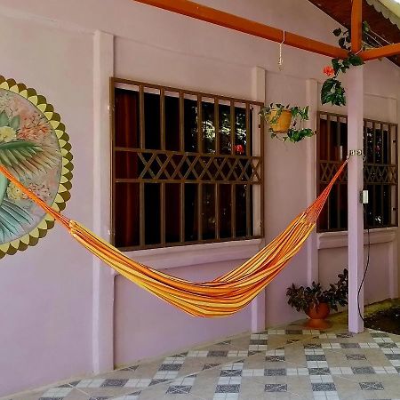 Apartamento Casa Alegra Puerto Viejo de Talamanca Exterior foto