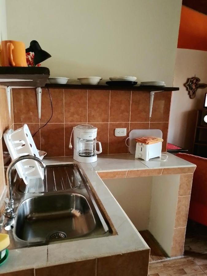 Apartamento Casa Alegra Puerto Viejo de Talamanca Exterior foto