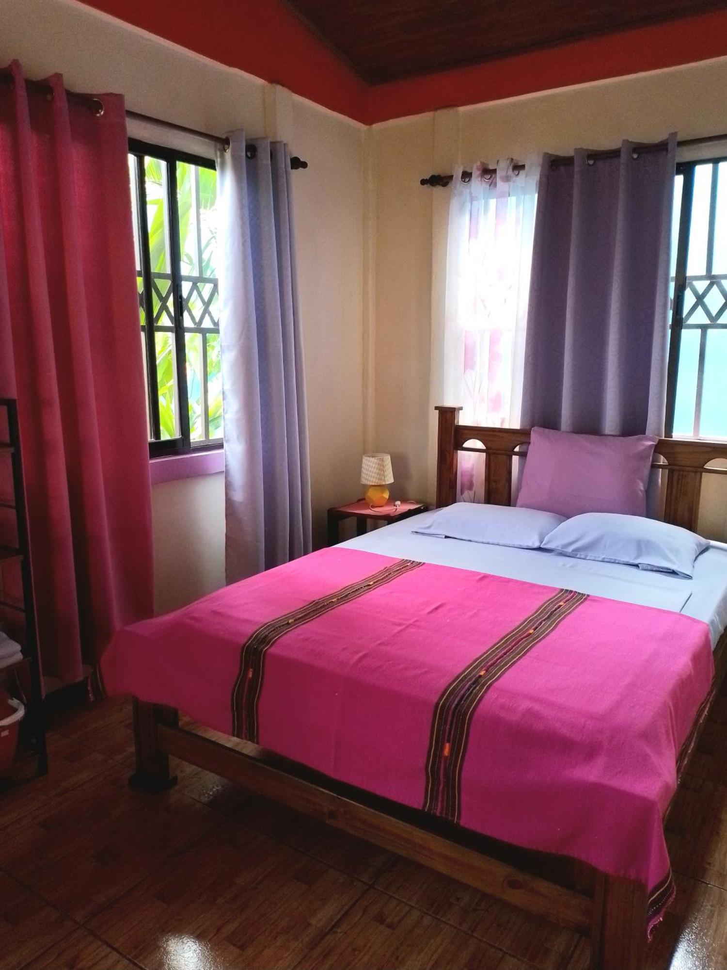 Apartamento Casa Alegra Puerto Viejo de Talamanca Exterior foto